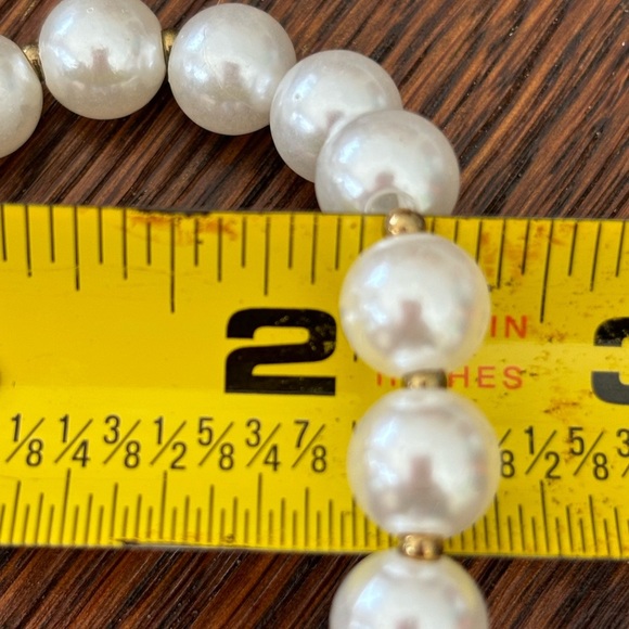 Gold Heart Pendant with Multicolor Beads Necklace - Picture 7 of 8